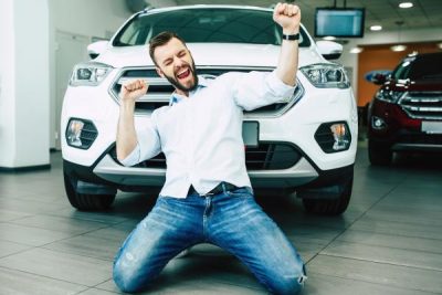 Quels accessoires à offrir à votre ami pour sa nouvelle voiture ?