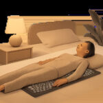 Illustration d’un rituel du soir apaisant avec un tapis d’acupression. L’image évoque la détente du dos, de la nuque, des épaules et des jambes avant le coucher.